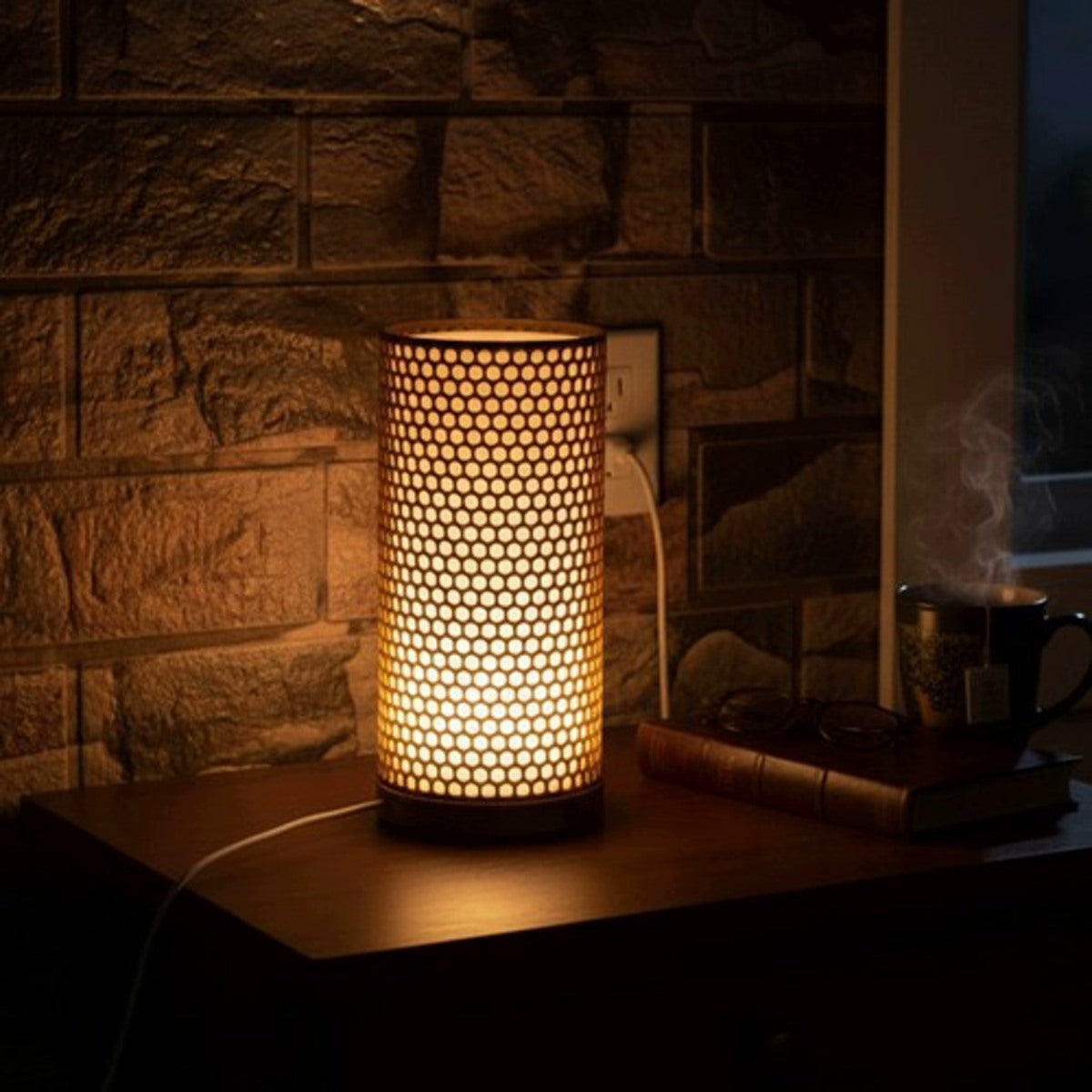 Elegant Mesh Lantern: 3D-Printed Warm Ambient Night Light